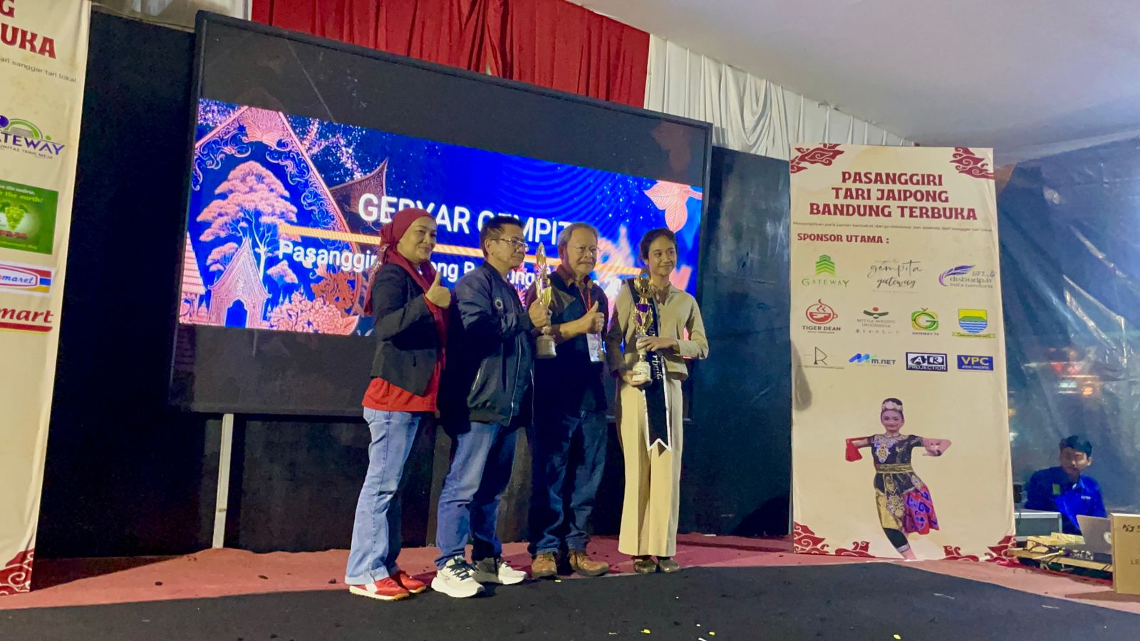 Pasanggiri Jaipong Gebyar Gempita Gateway 2024